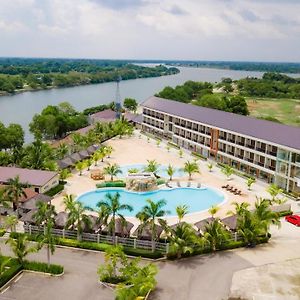 River Palm Hotel And Resort Powered By Cocotel Bugallon Exterior photo